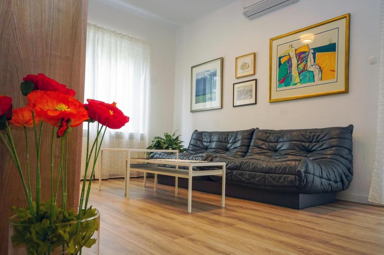 Apartment Nena ザダル エクステリア 写真